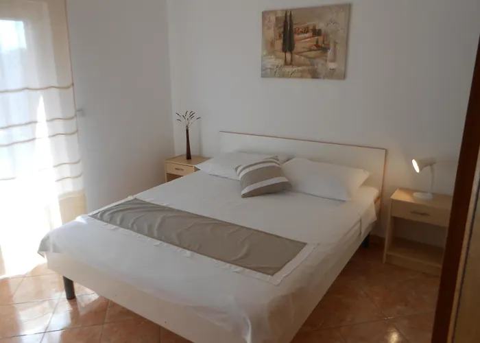 Luvi Apartamento Trogir